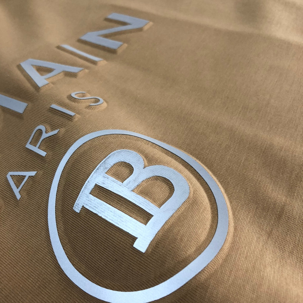 Adhesive printed letter round neck short sleeved T-shirt