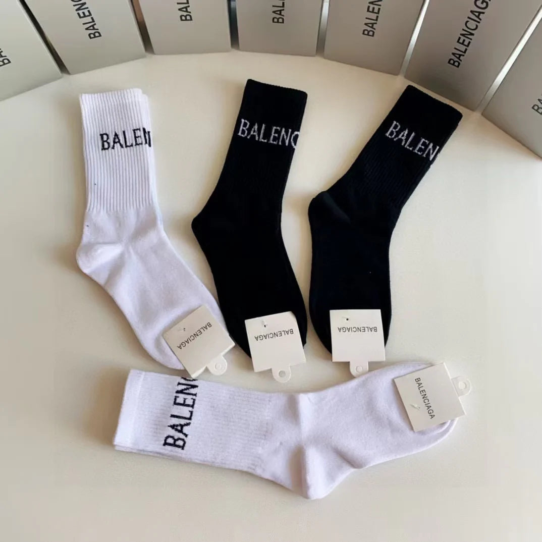 New medium to long stacking socks