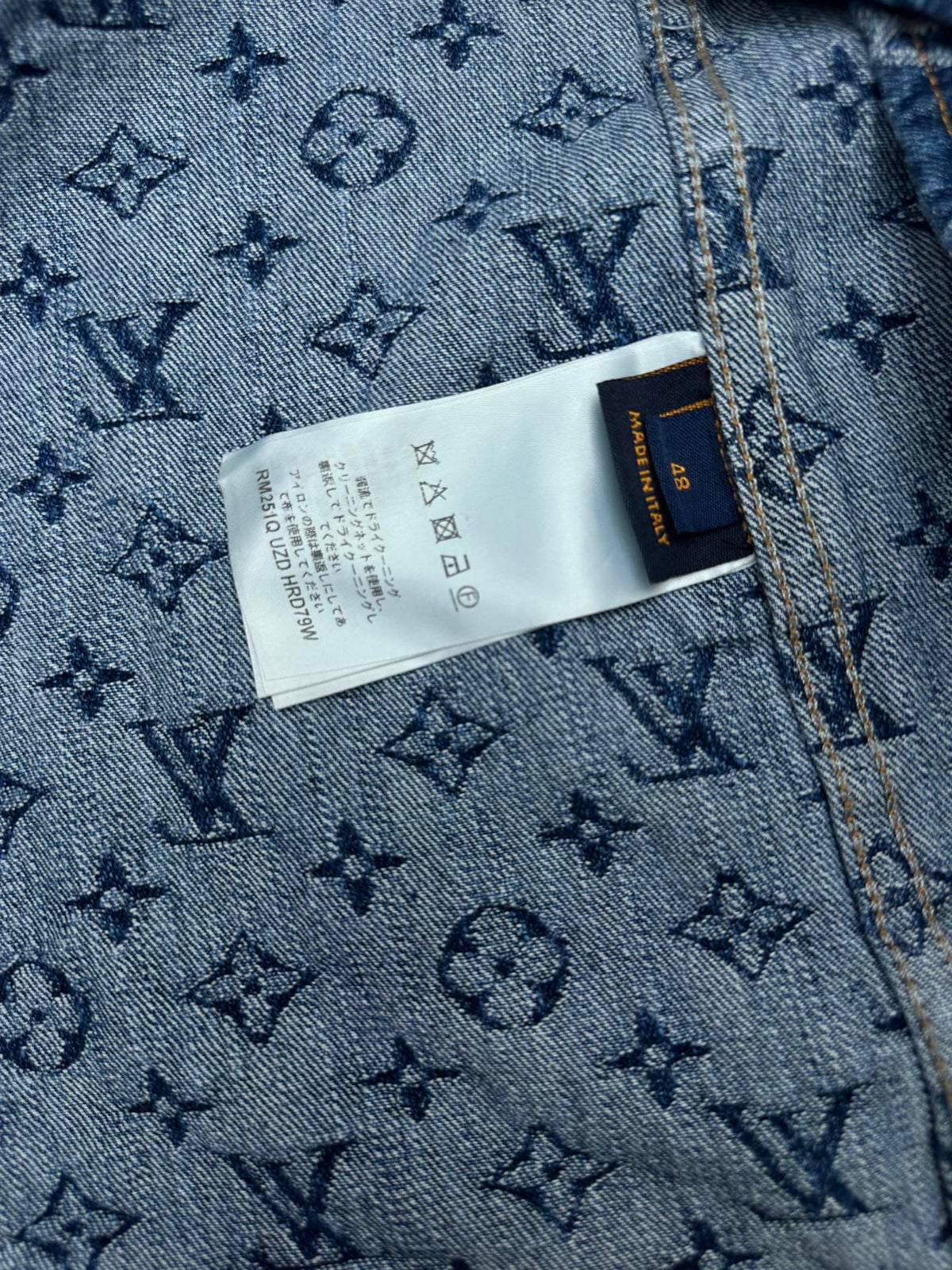 Spring and summer new collar jacquard short sleeved shirt