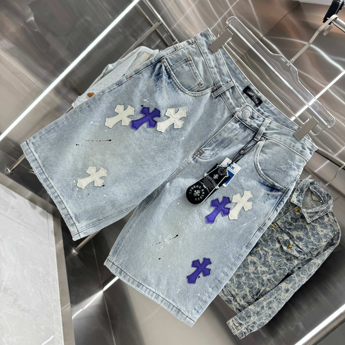 New split leather cross denim shorts