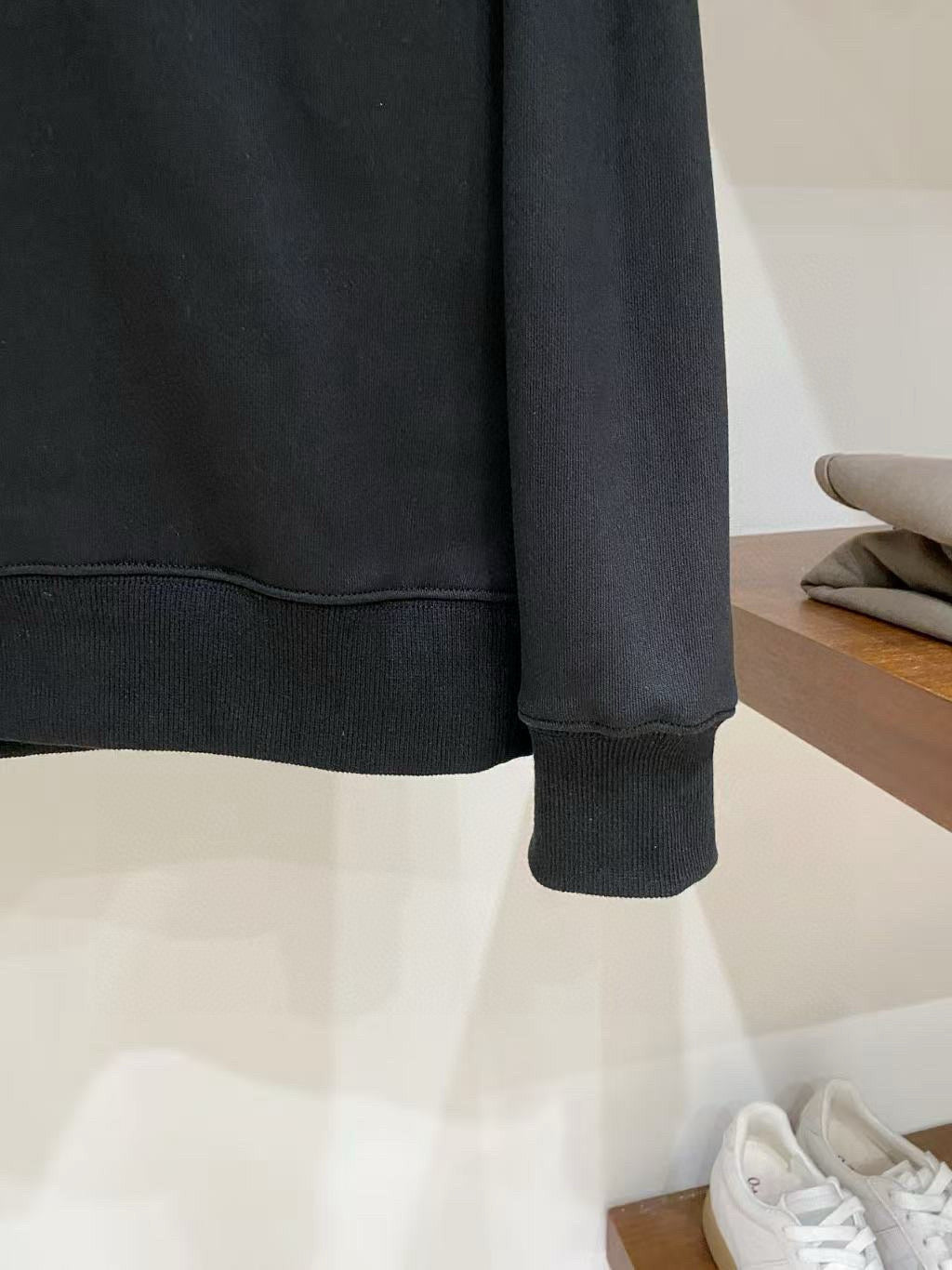 Early spring latest long sleeved round neck sweatshirt 13