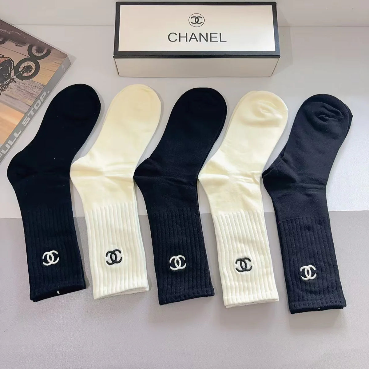 New Embroidered Long Socks