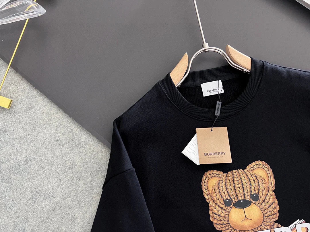 New printed pullover round neck hoodie