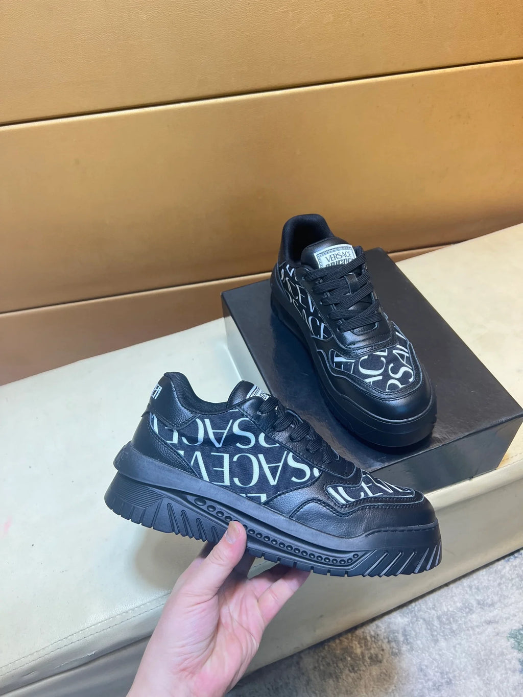 Fashion casual shoes