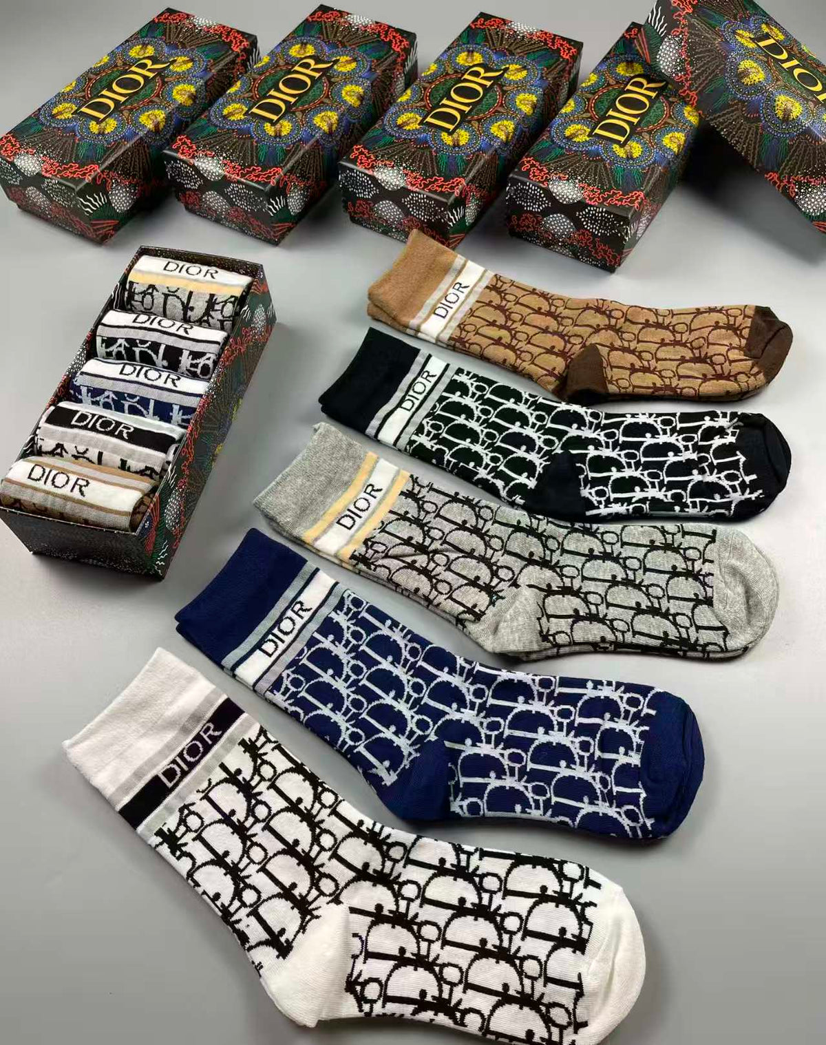 New medium to long tube stacking socks
