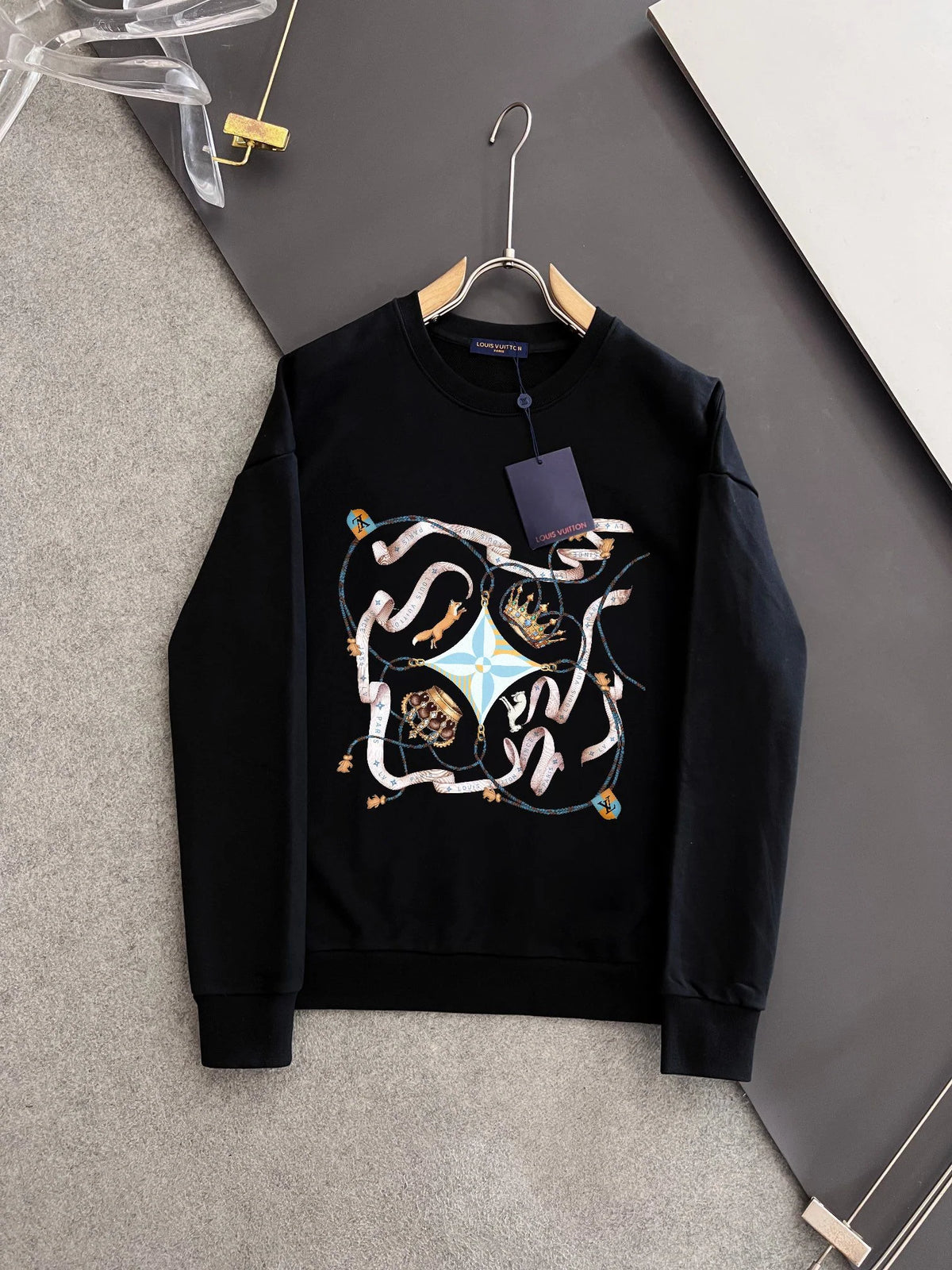 New printed pullover round neck hoodie