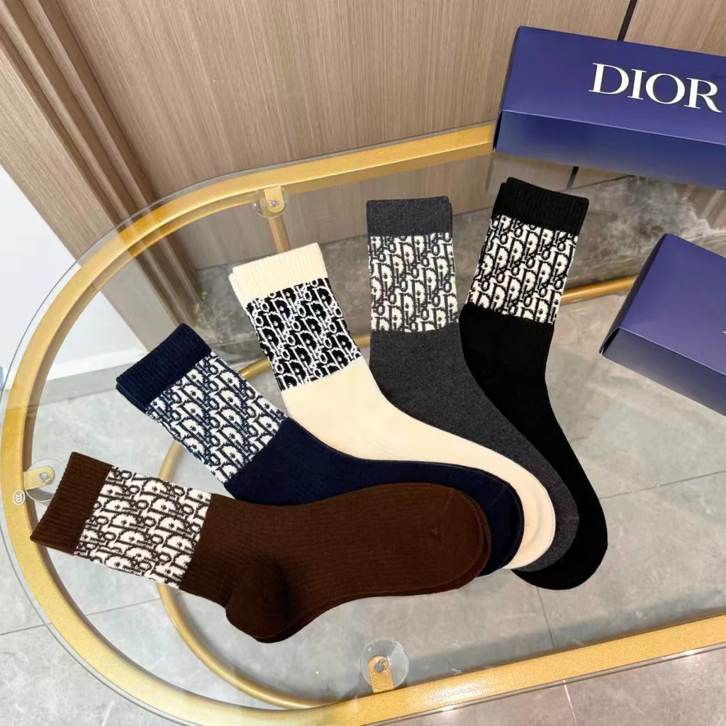 New jacquard cashmere socks
