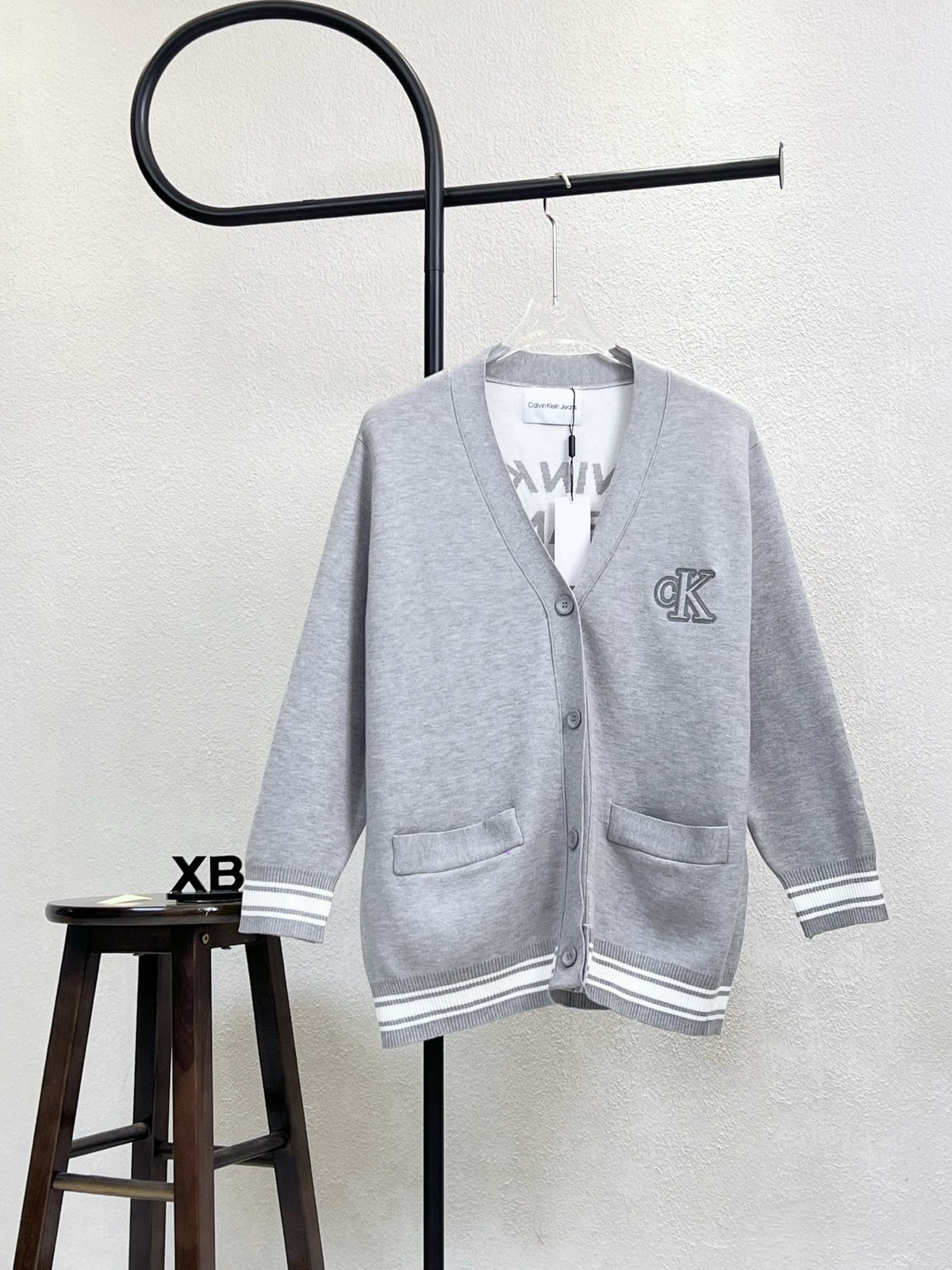 Chest hollow letter embroidered sweater knitted cardigan