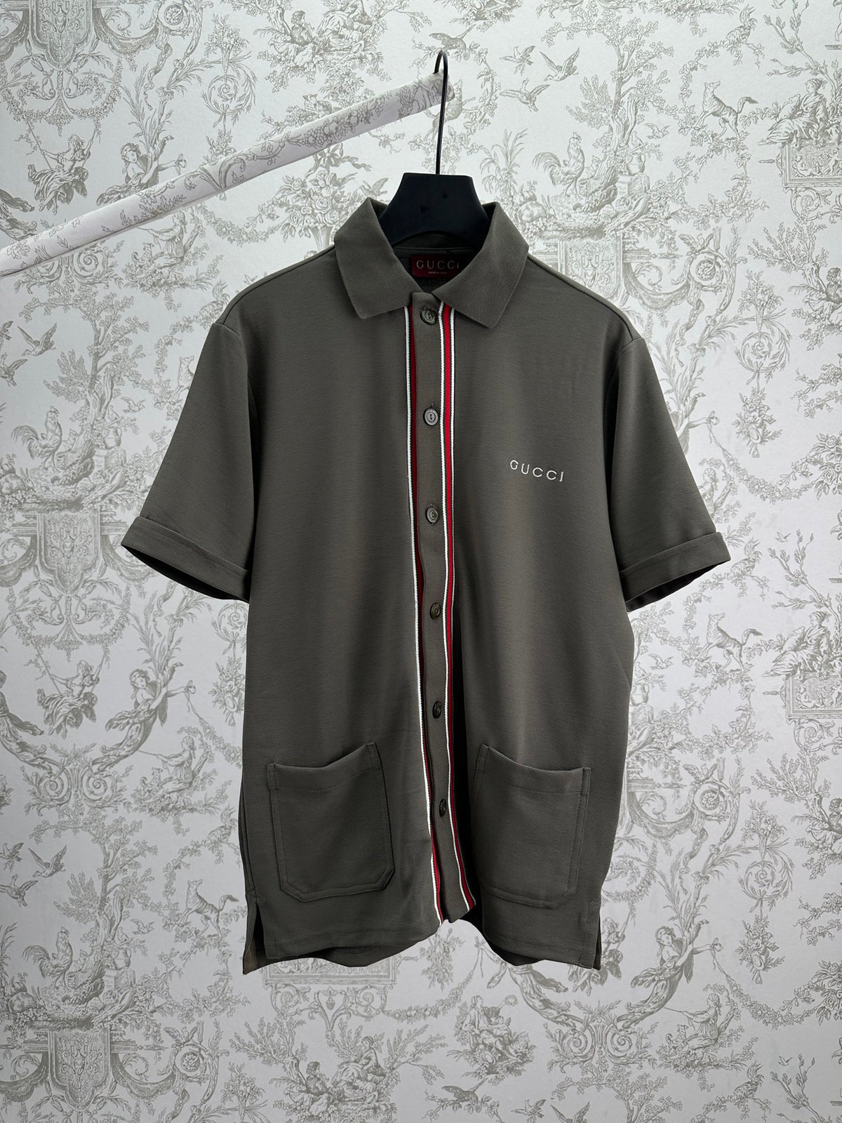 Cotton mesh embroidered short sleeved shirt
