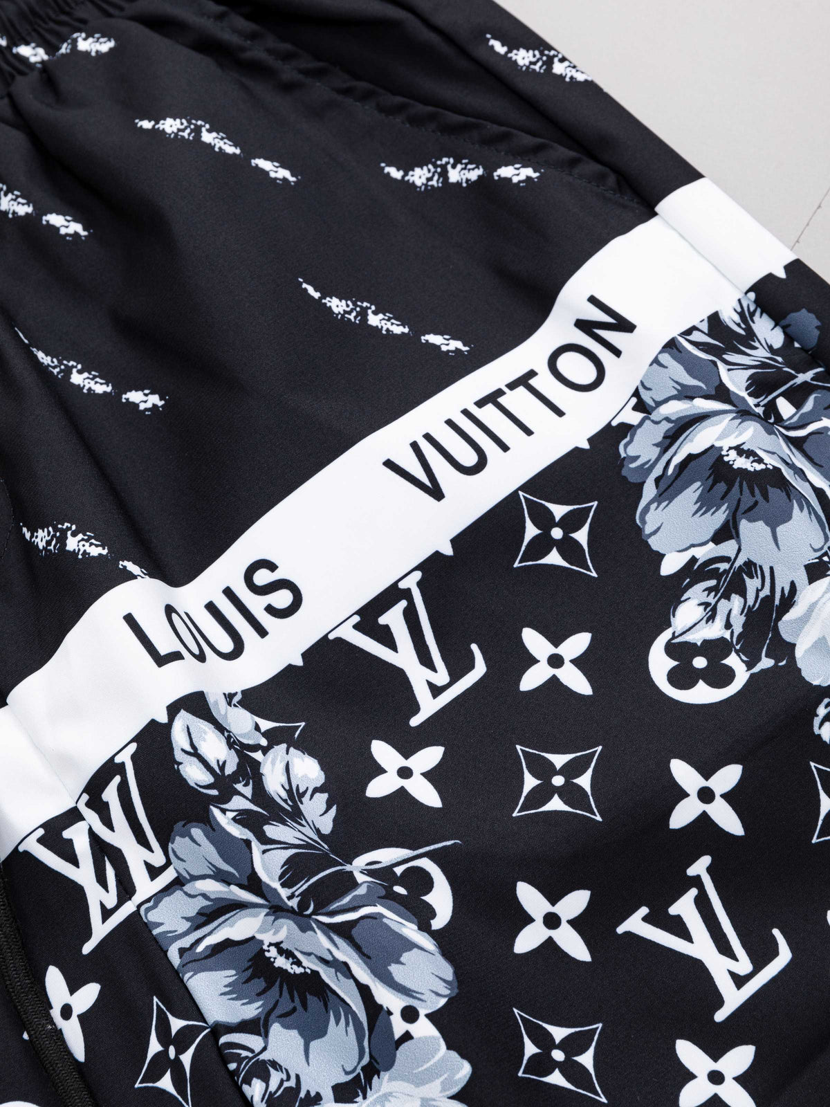 Straight striped spliced beach shorts