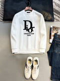 New long sleeved round neck sweatshirt 10