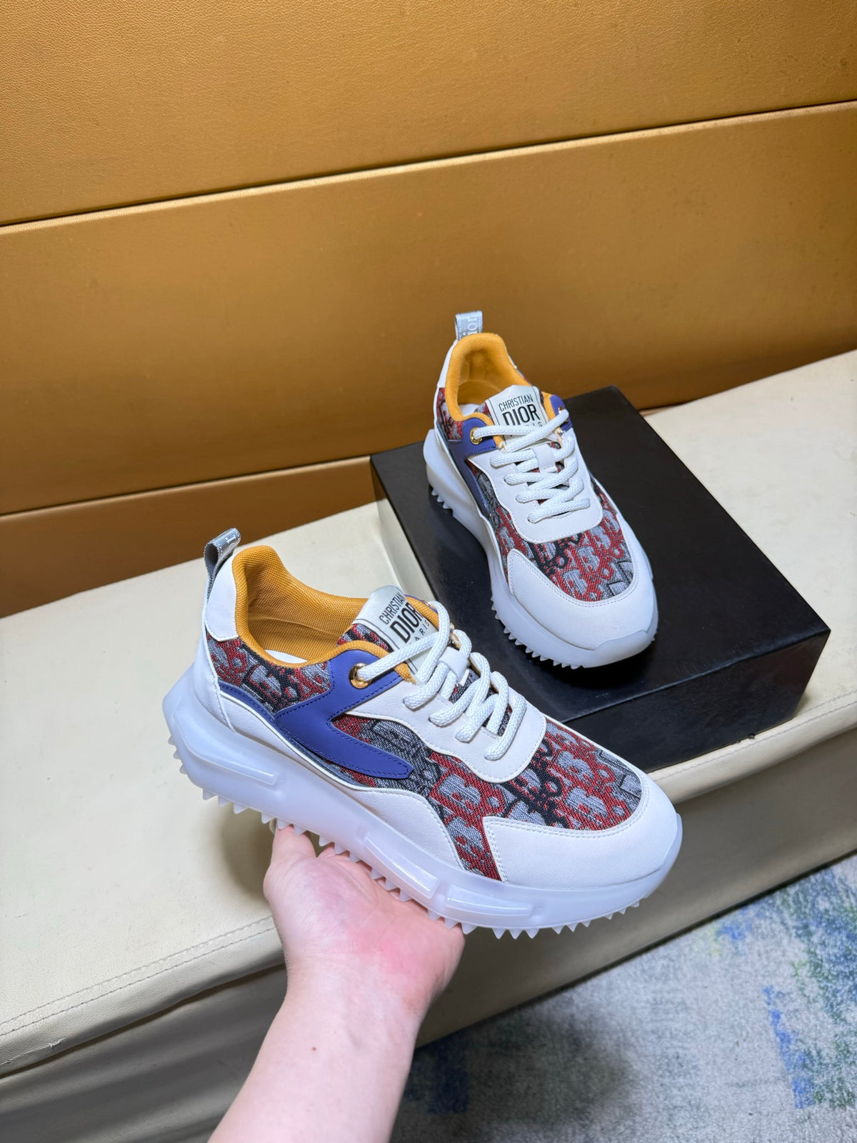 🏃 Casual shoes are a must-have for trendy men