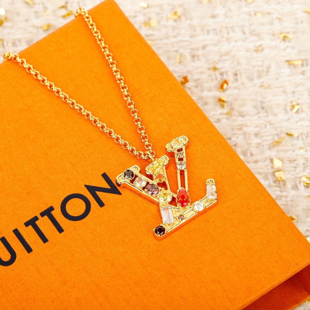 Green Diamond Necklace