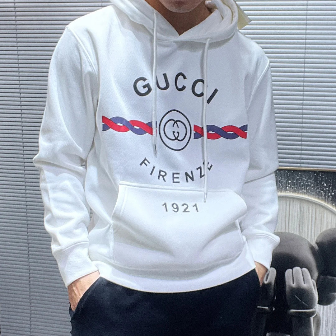 New long sleeved hooded sweatshirt sweatshirt
