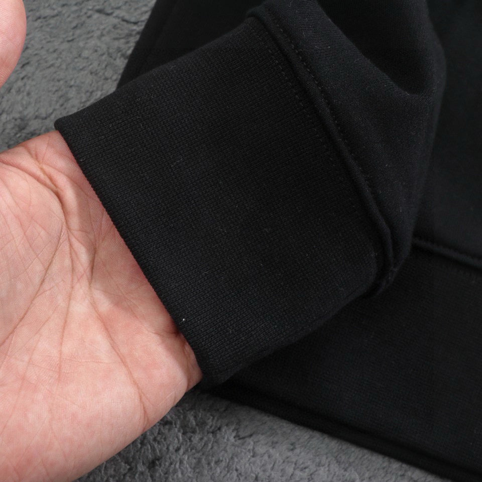 New long sleeved round neck sweatshirt 5