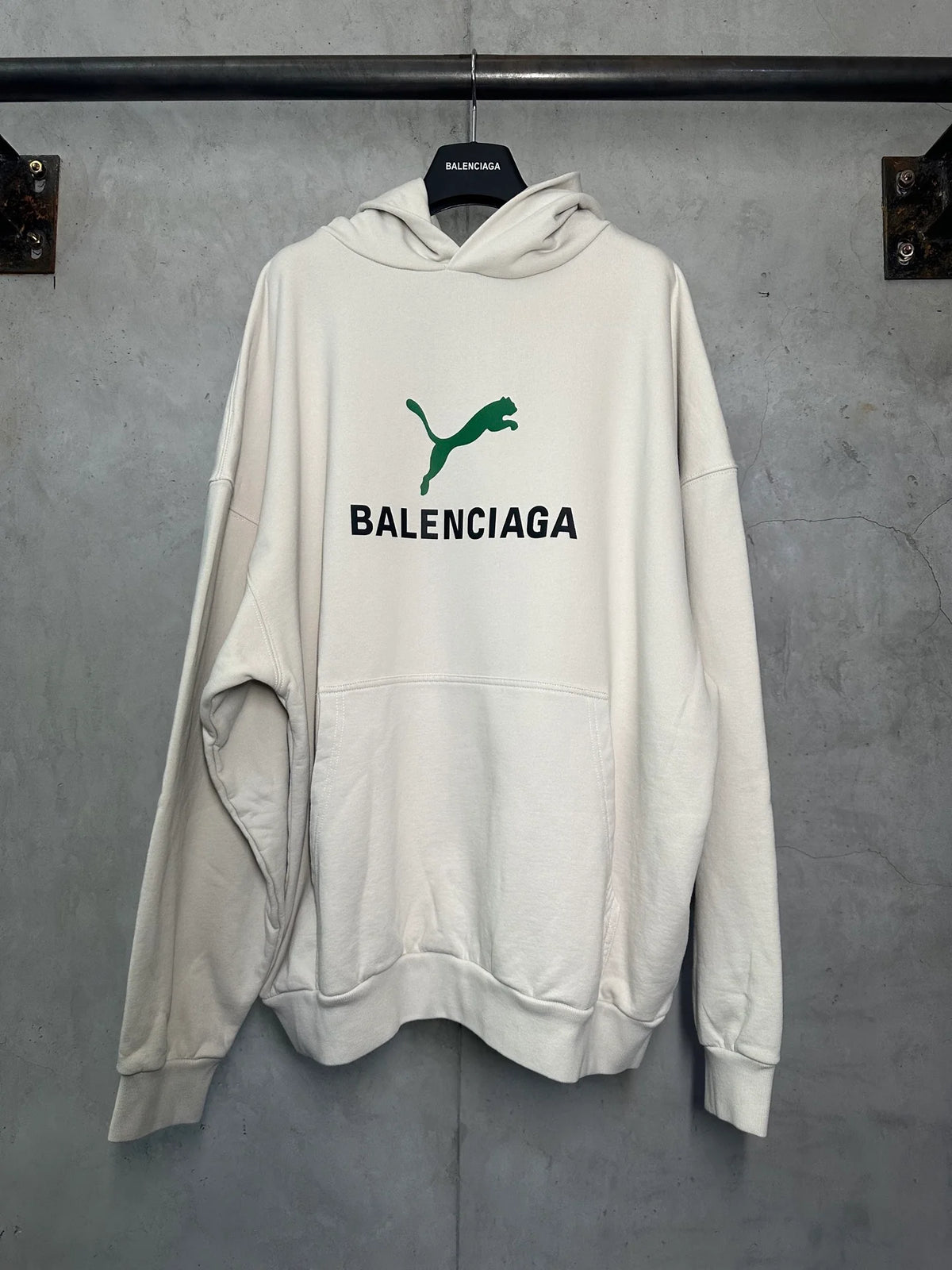 Printed hooded sweatshirt