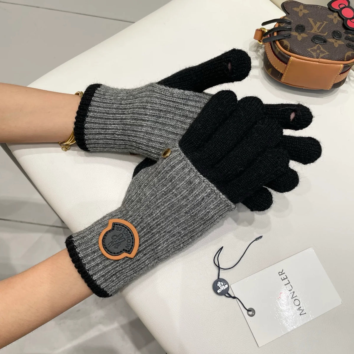 Knitted wool warm yarn gloves