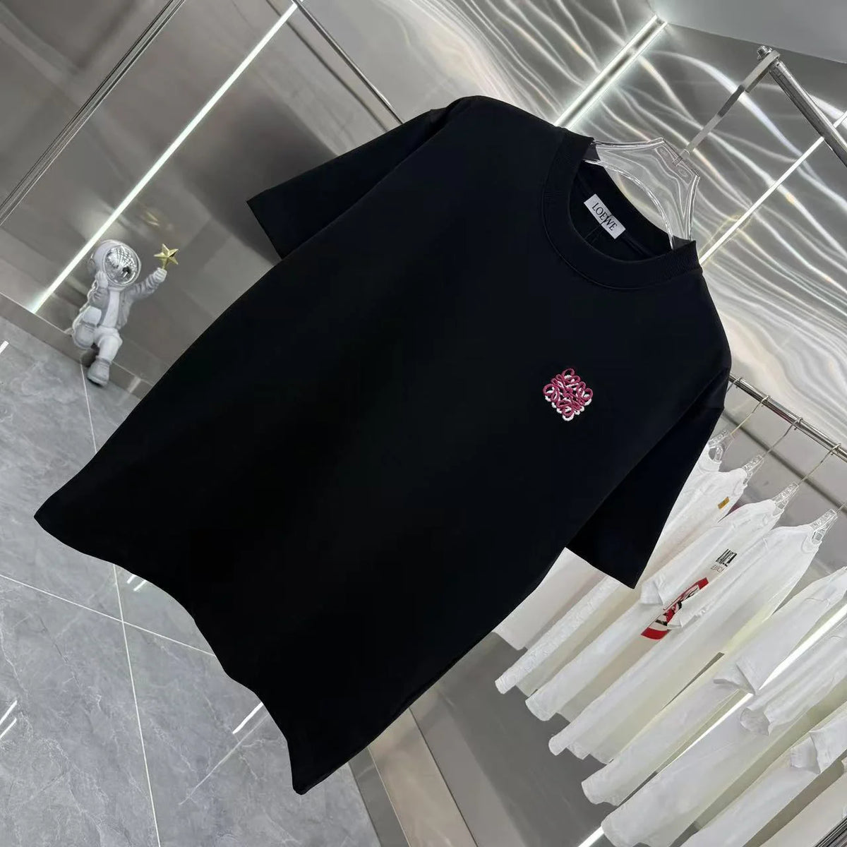 Autumn and winter new round neck short sleeved shirt