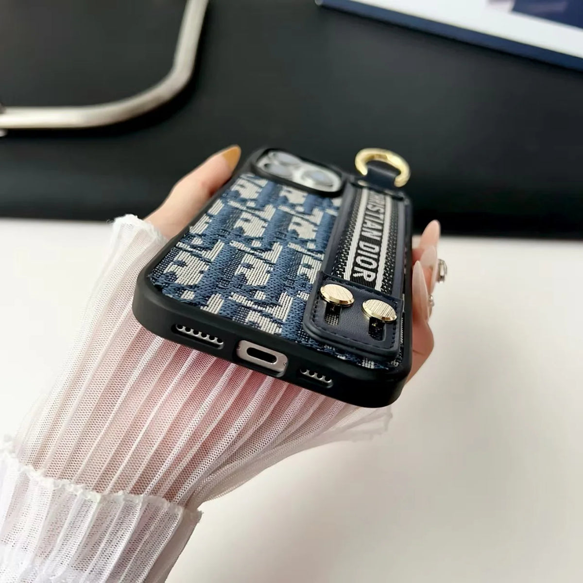 High quality wristband phone case