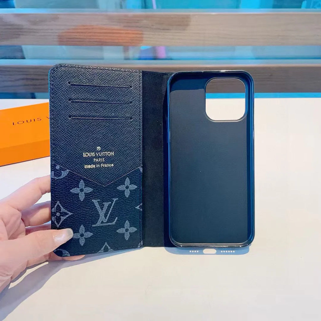 Splicing phone case