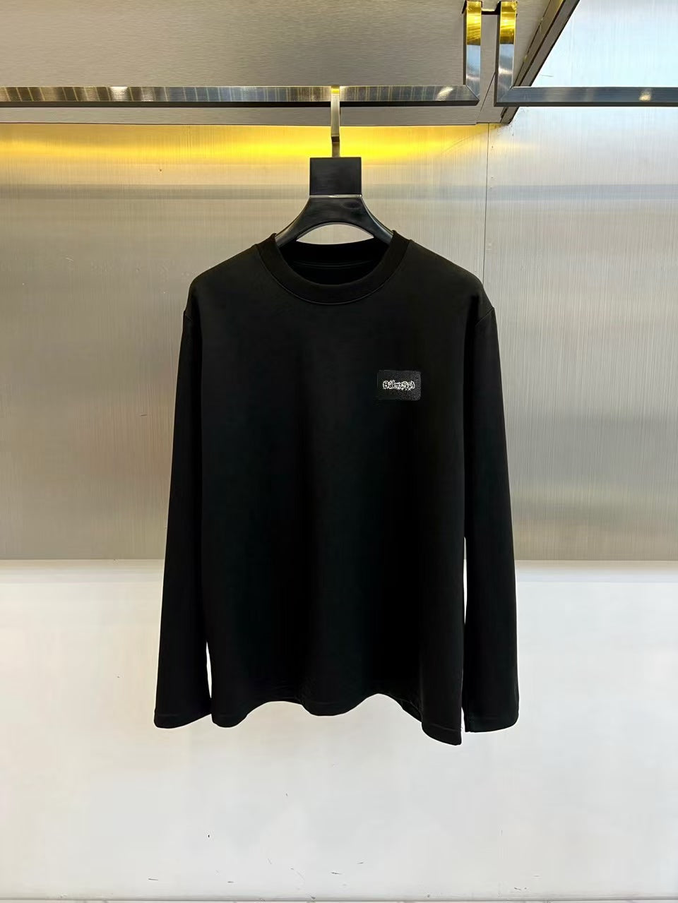 Casual base long sleeved T-shirt