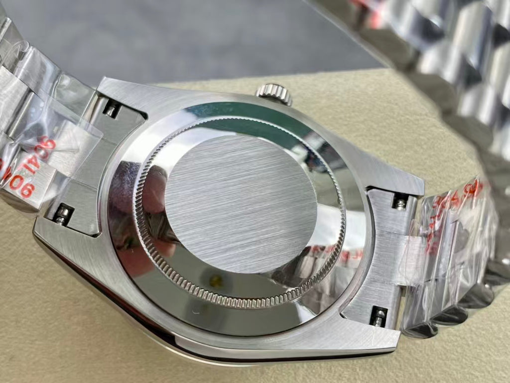 Black - Silver 904L Steel - Automatic -40mm