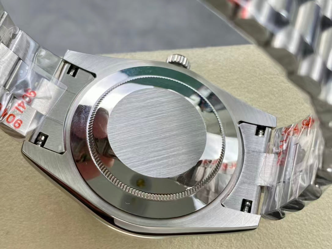Black - Silver 904L Steel - Automatic -40mm