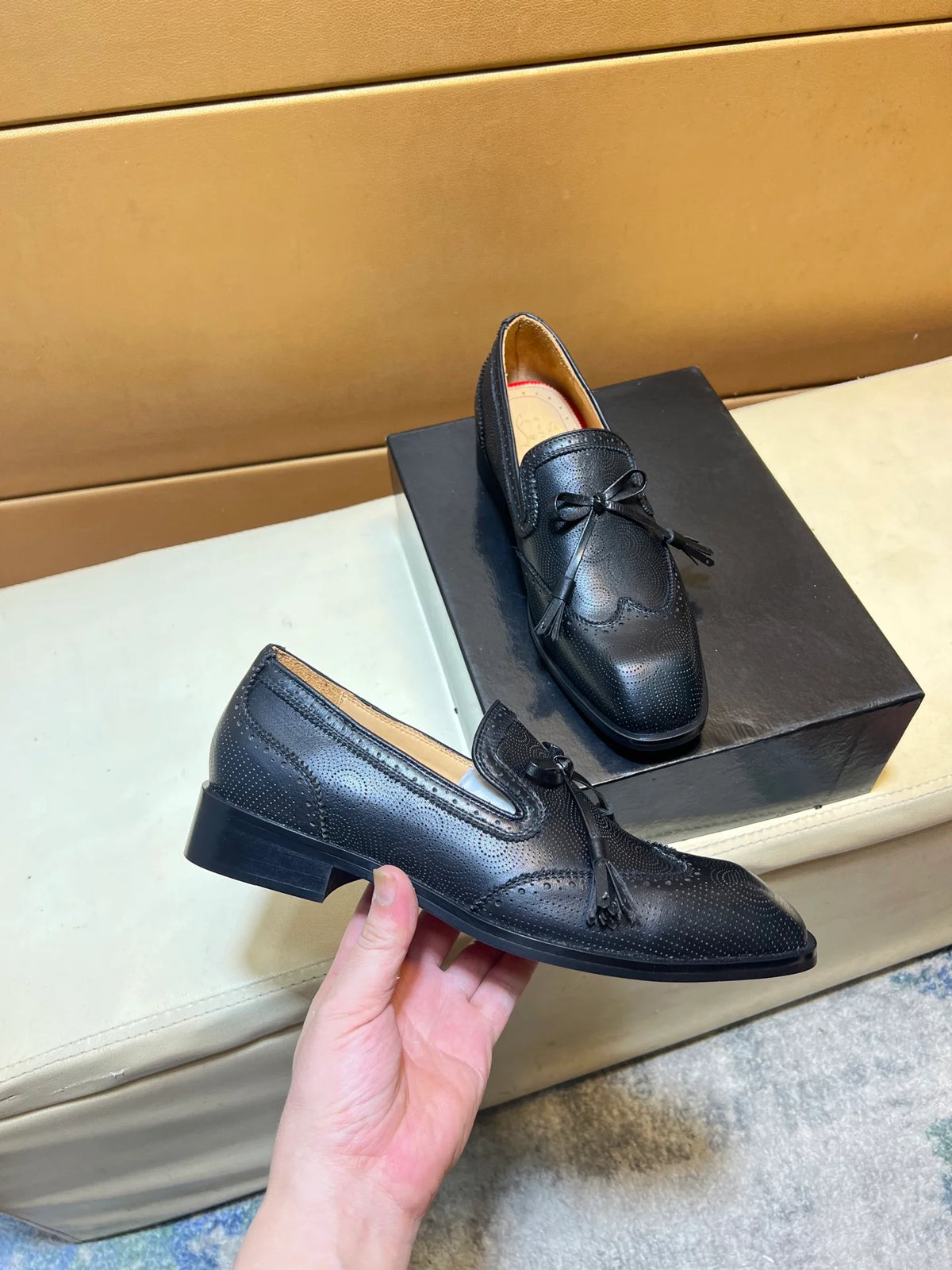 New men's shoes
