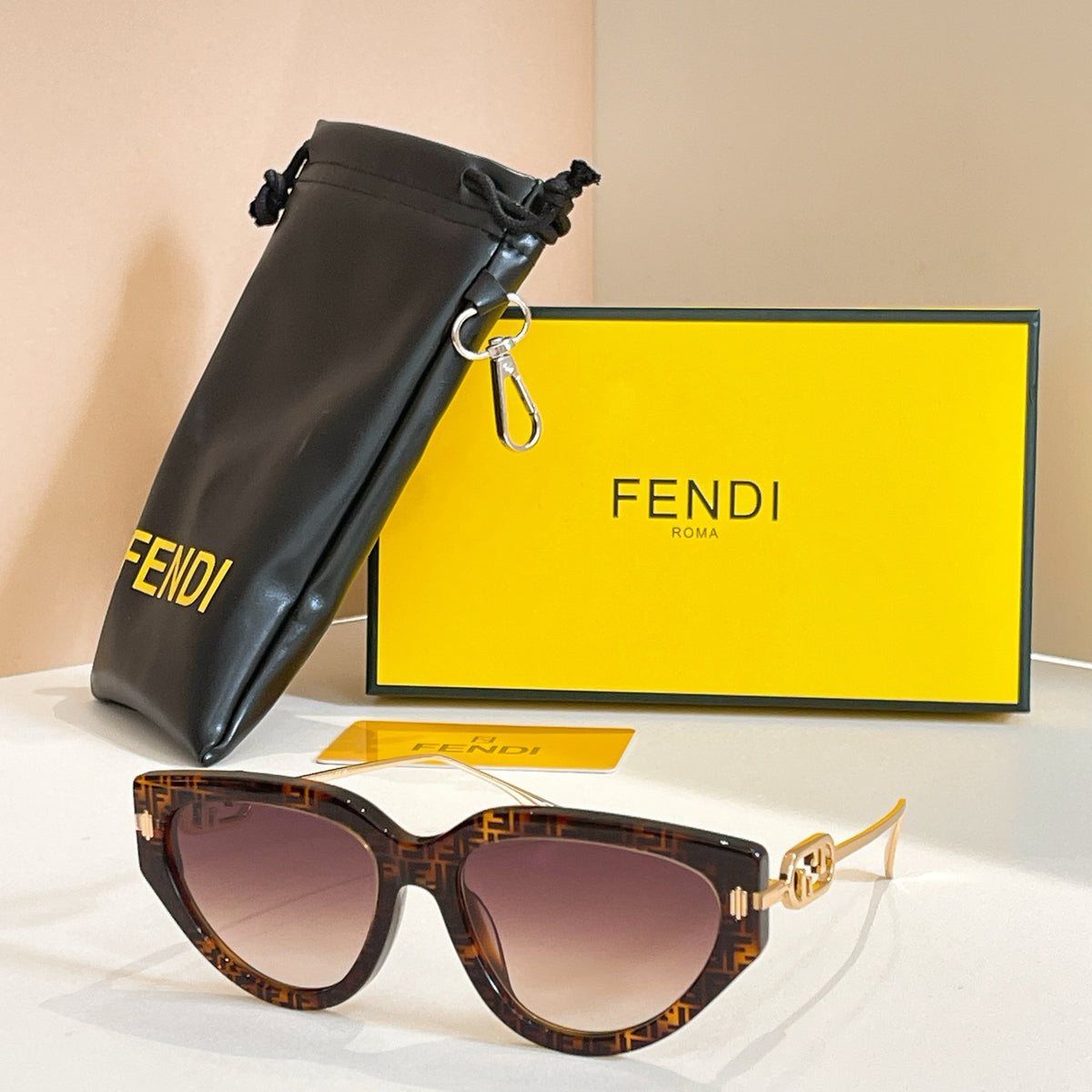 ✨ Fashion Sunglasses 2