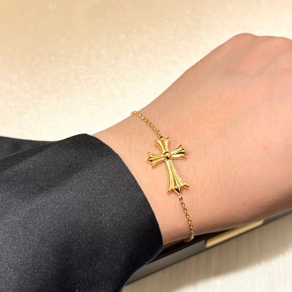 New Cross Bracelet