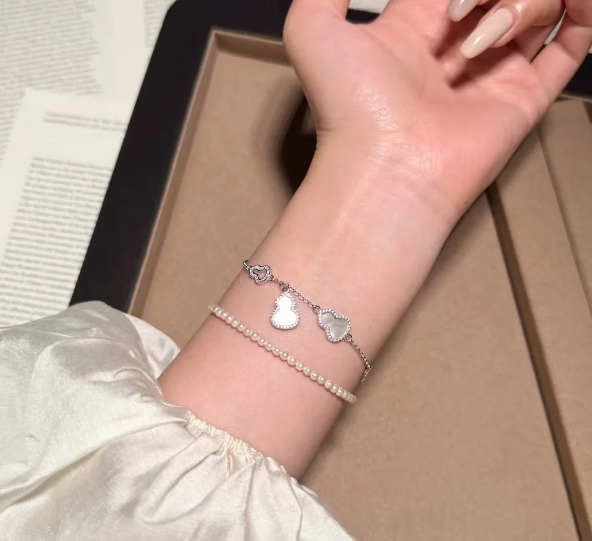New White Beimu Bracelet