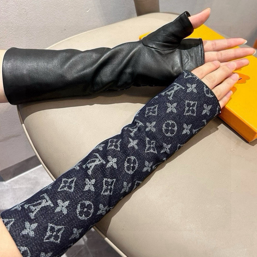 Fashionable motorcycle 🚗 glove