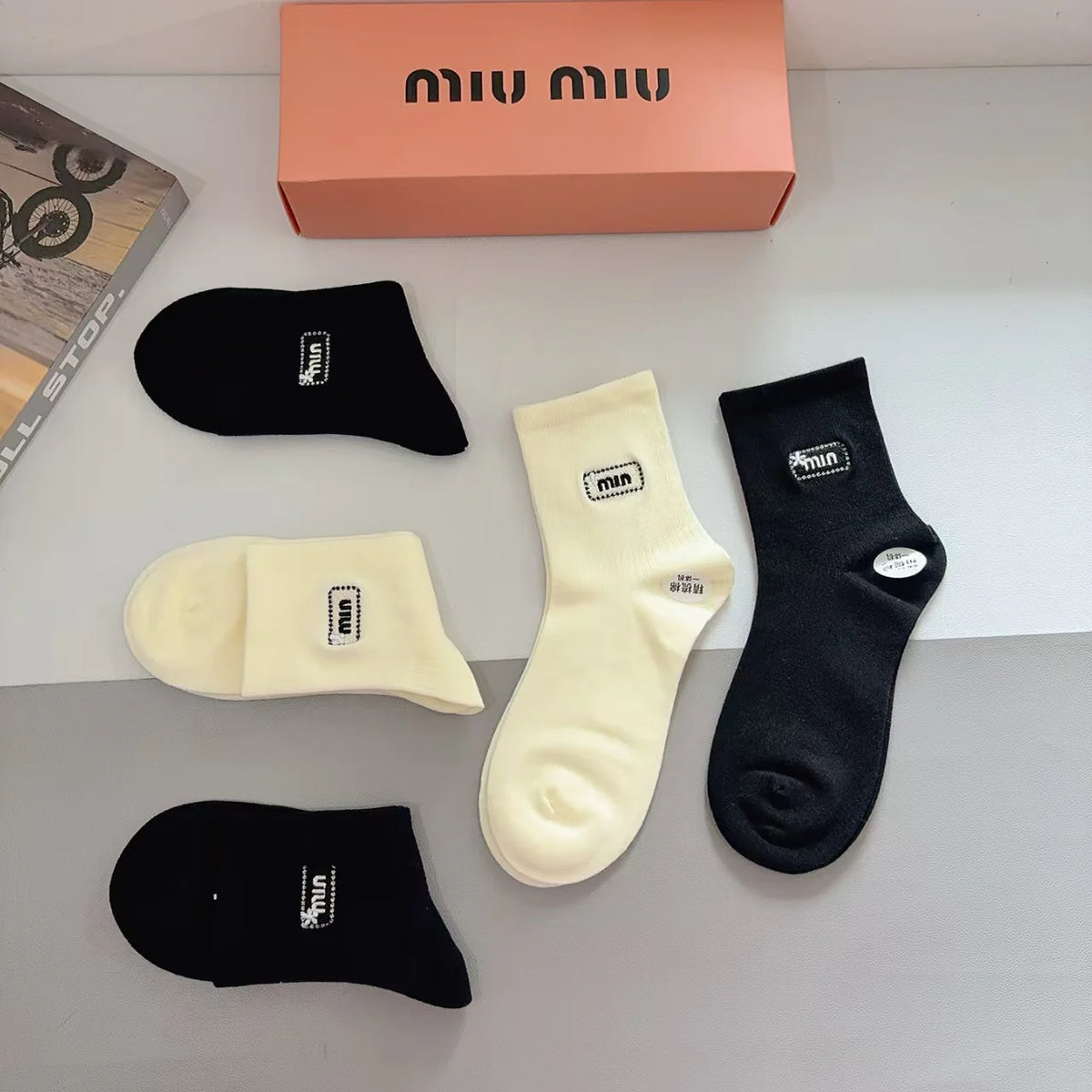 New Embroidered Socks