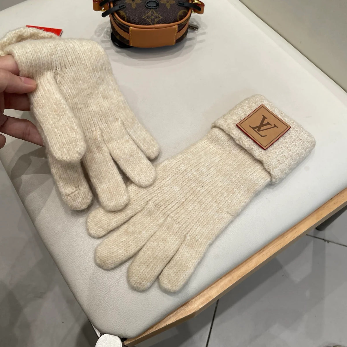 New autumn and winter wool knitted gloves 🧤