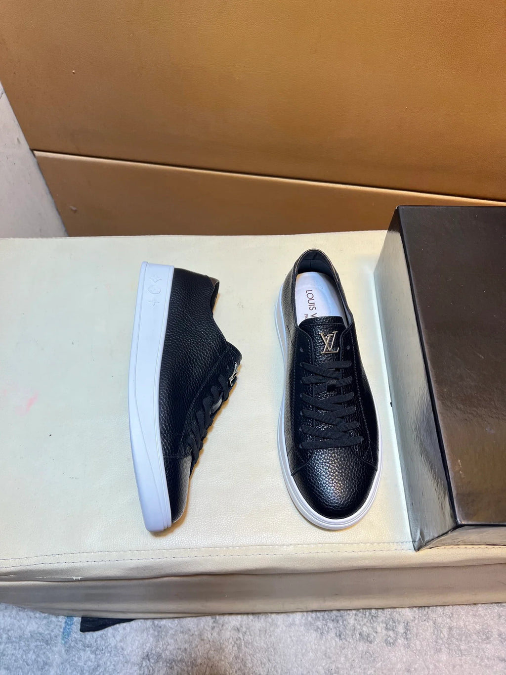 🏃 Casual shoes are a must-have for trendy men 😍