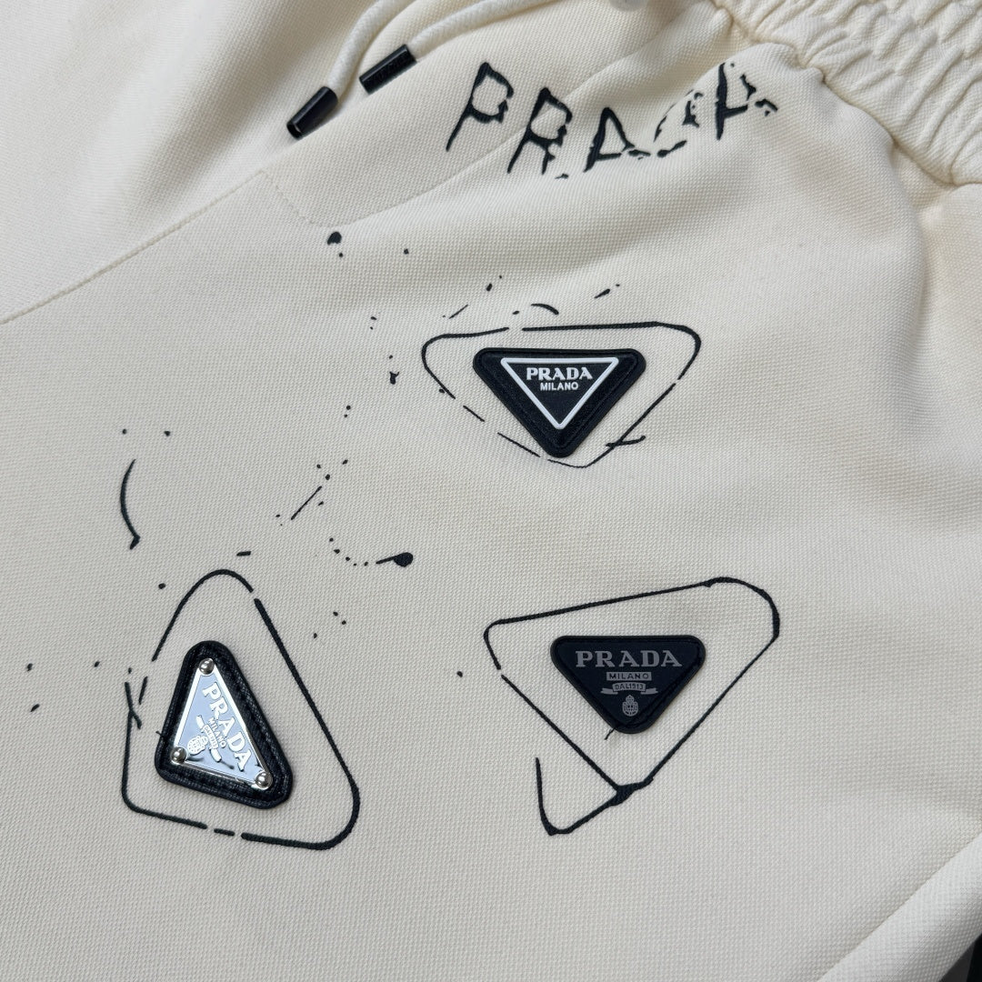 The latest casual shorts