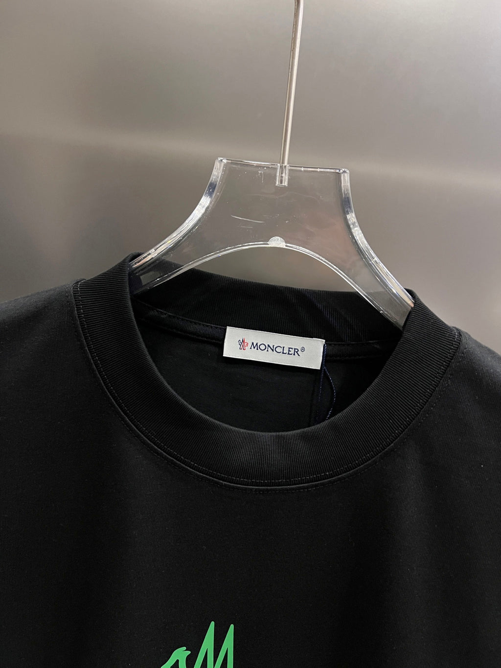 3D foam technology short sleeved T-shirt
