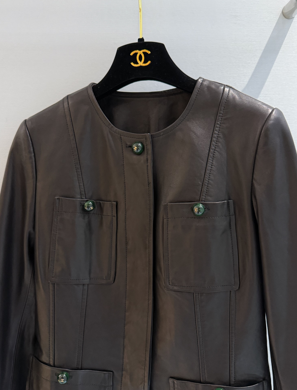 Women’s Vintage Smooth Leather-Look Jacket, Round Collar & Multi Pocket Design