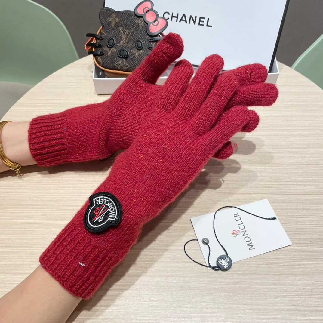 Autumn and winter wool knitted gloves