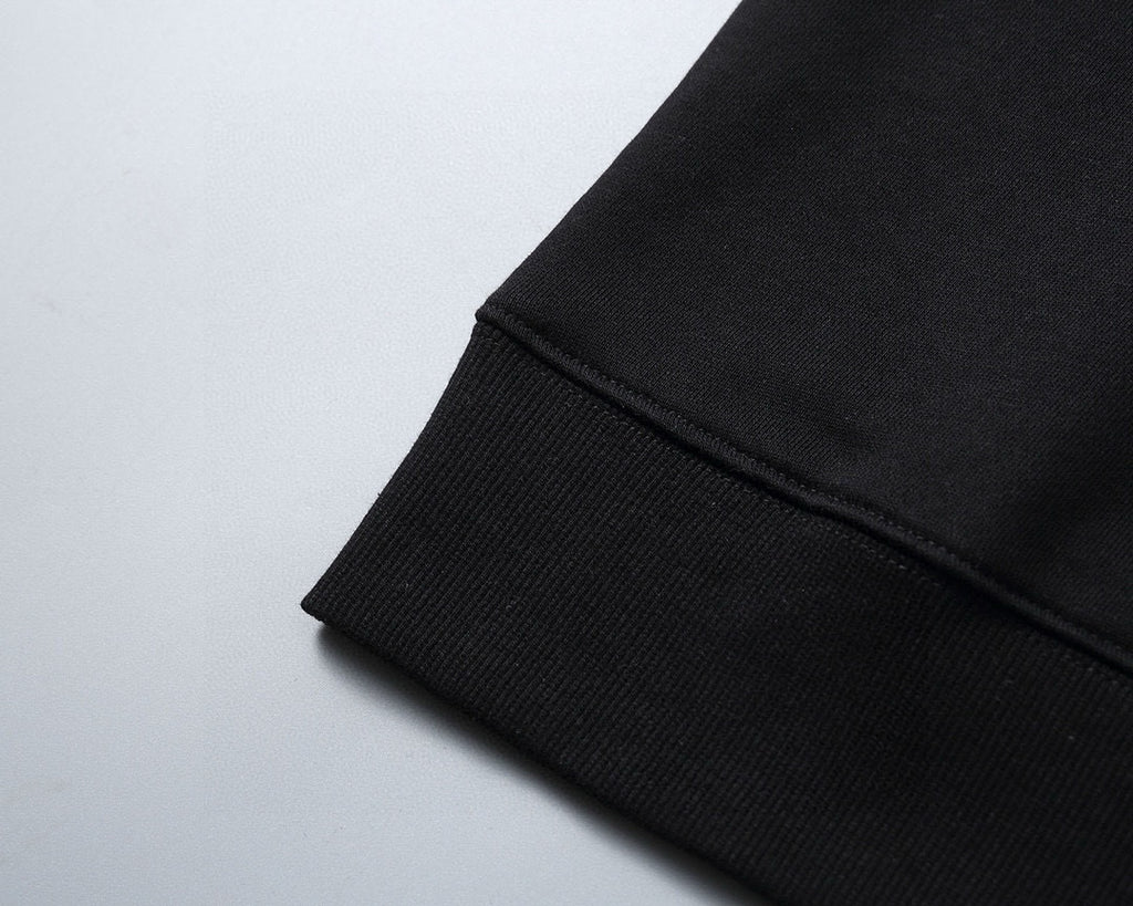New long sleeved round neck sweatshirt 10