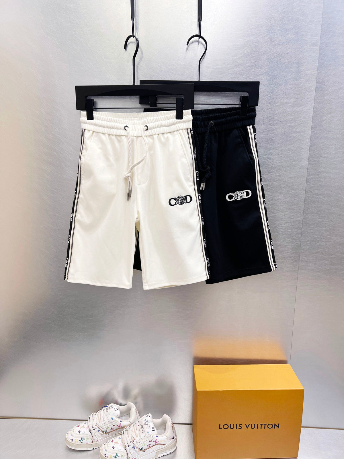 26 Summer New Men's and Women's Casual Shorts 2