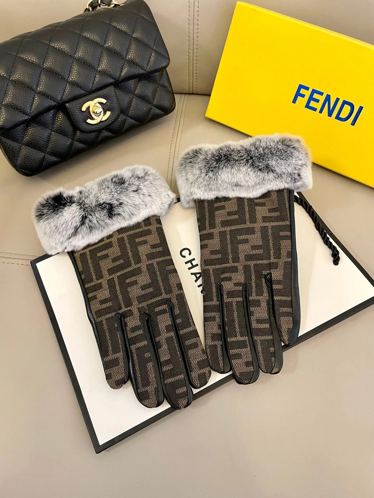 New fabric with leather gloves
