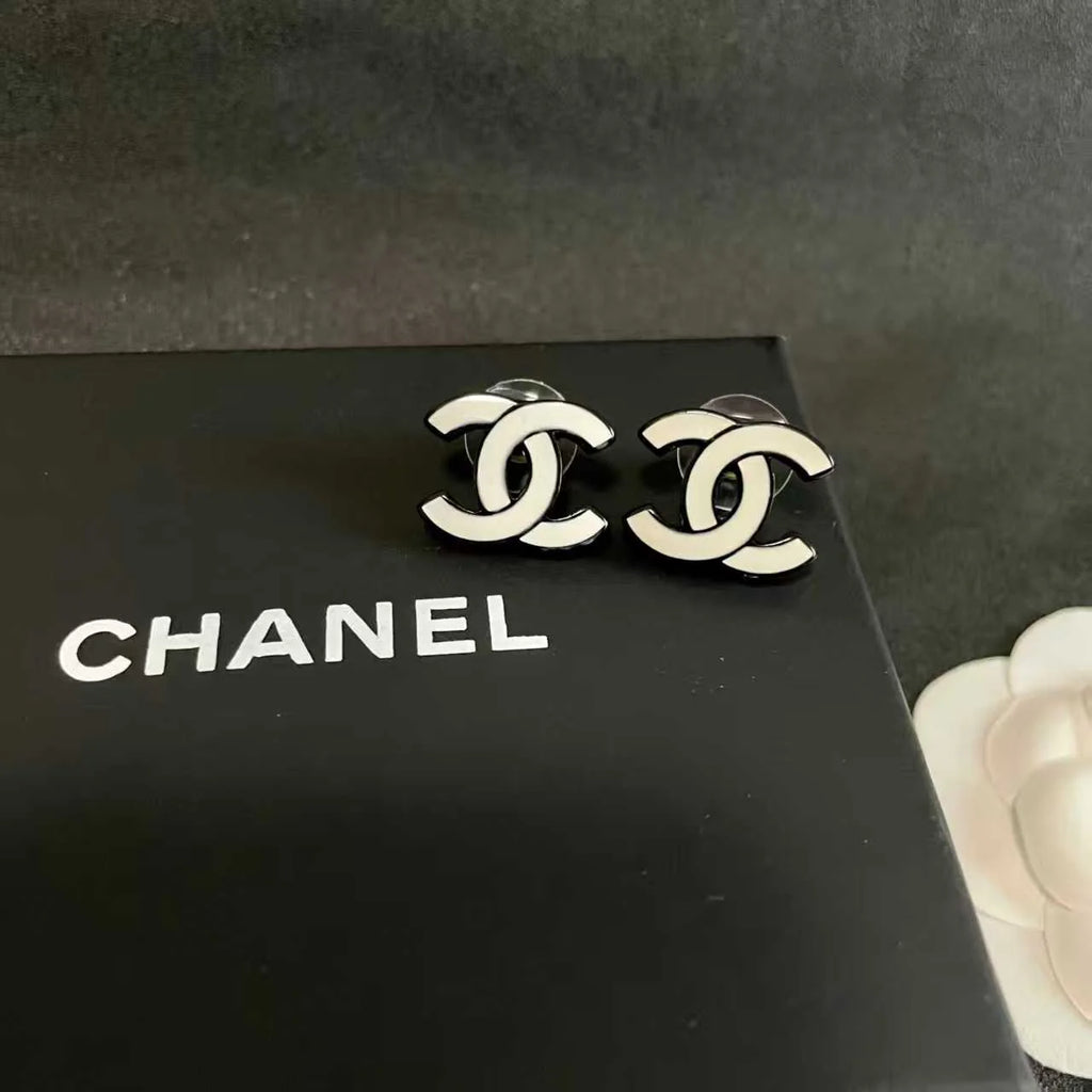 New Classic Earrings