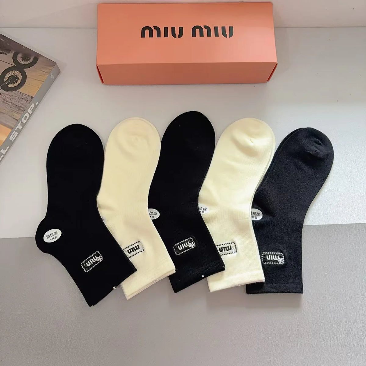 New Embroidered Socks