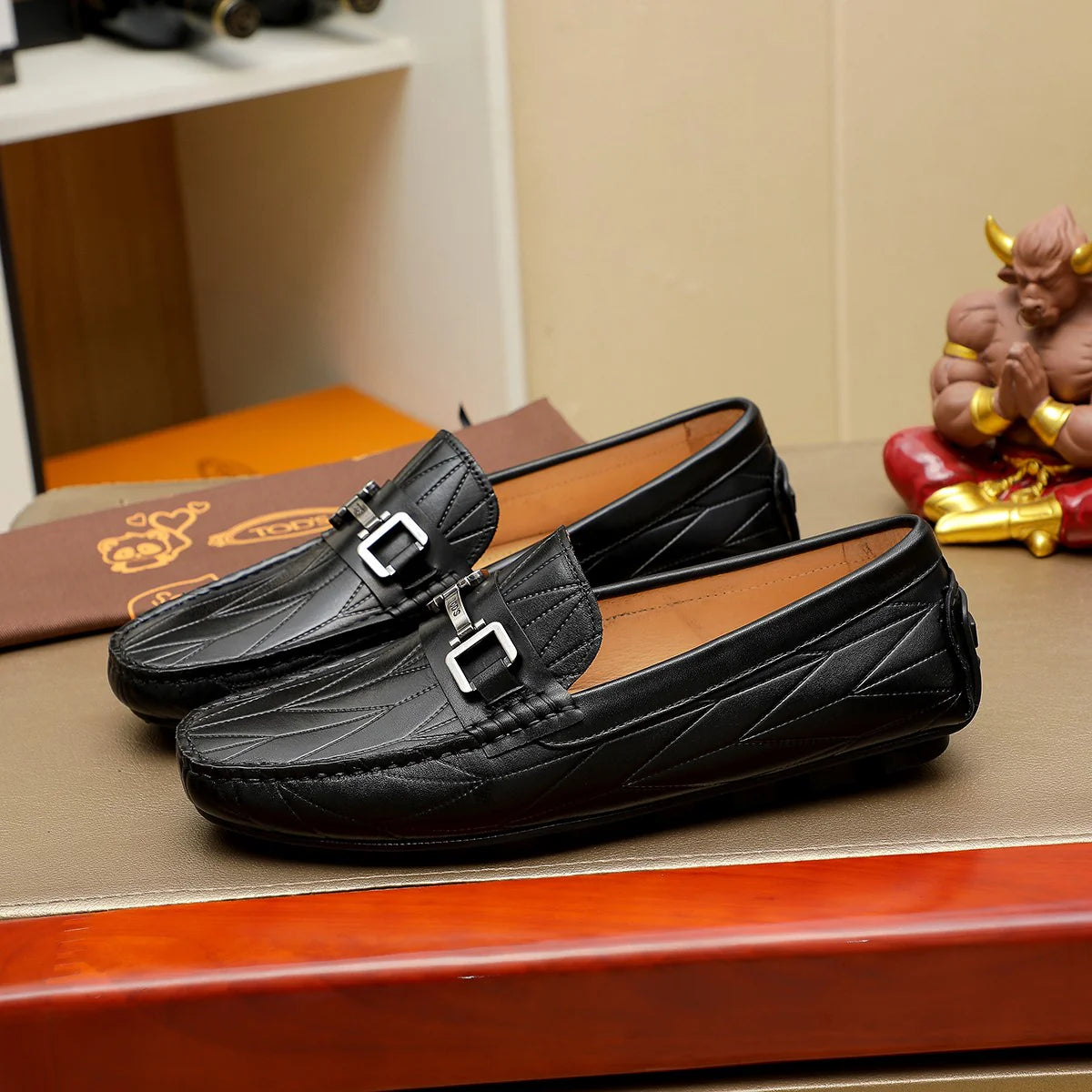 New men's shoes