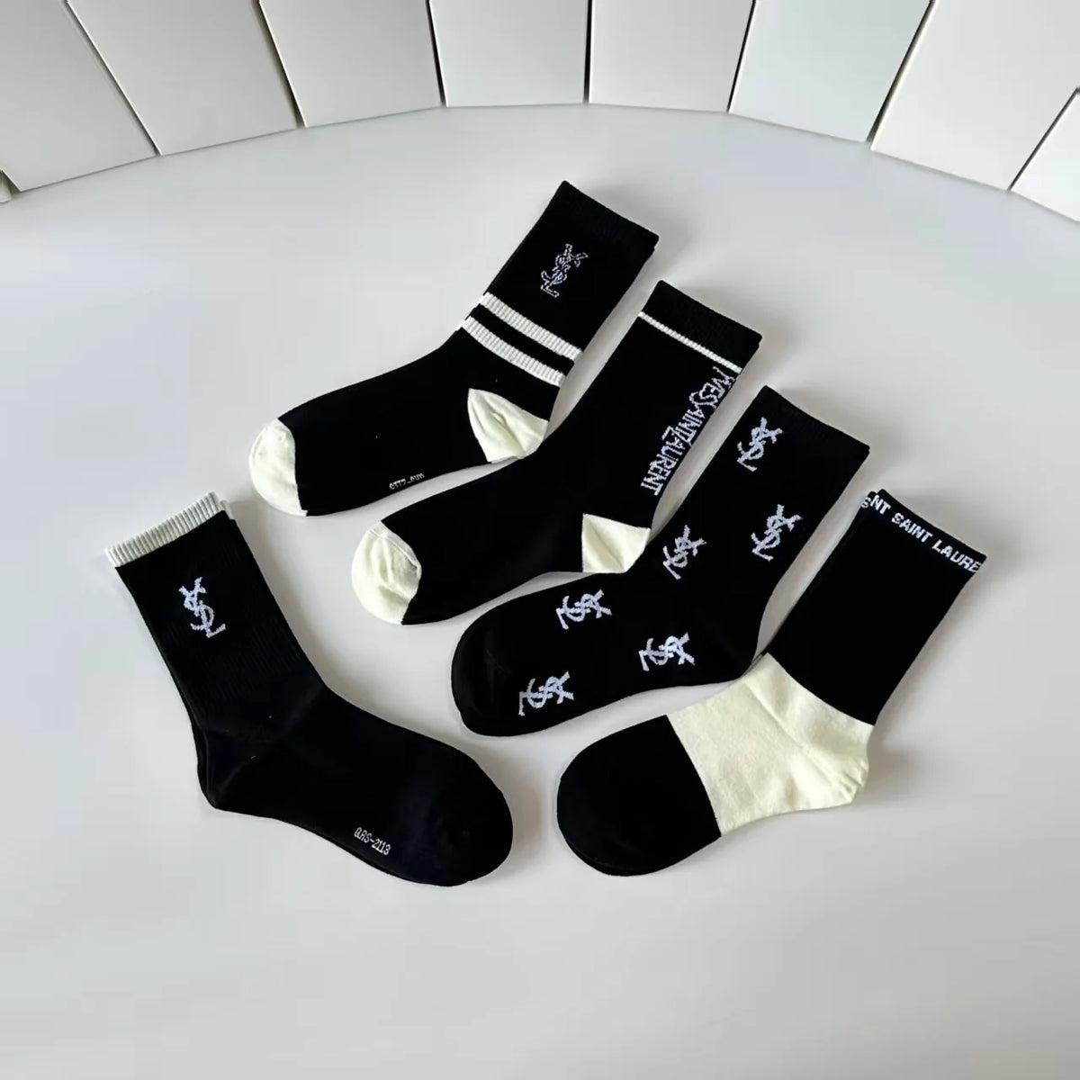 New medium to long pile socks
