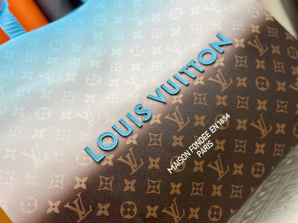 Gradient Blue Shopping Bag