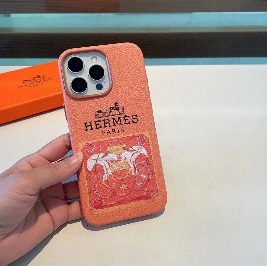 All inclusive lychee patterned phone case