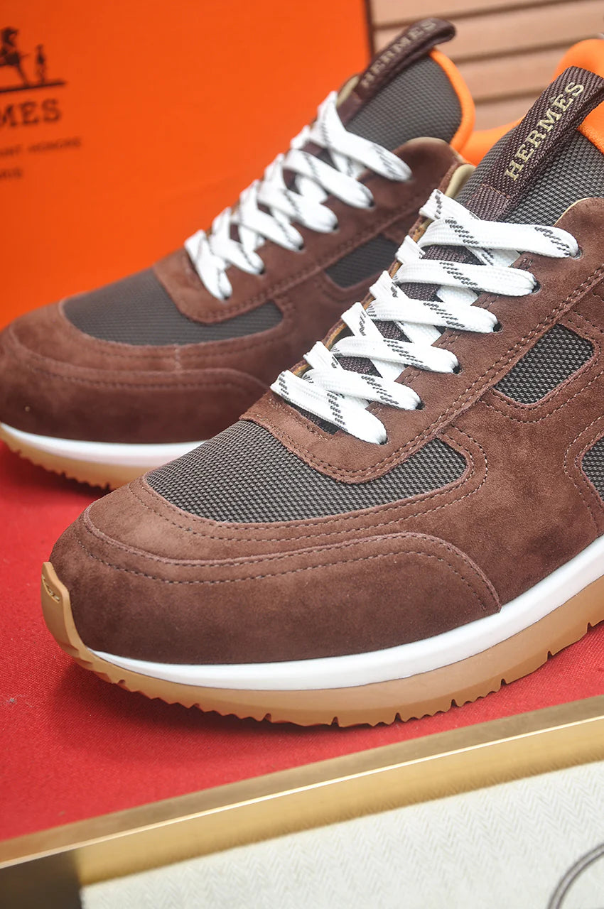 Fashionable casual men's shoes