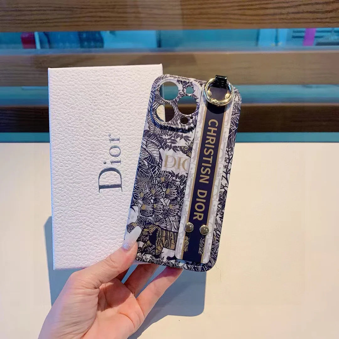 Wristband phone case